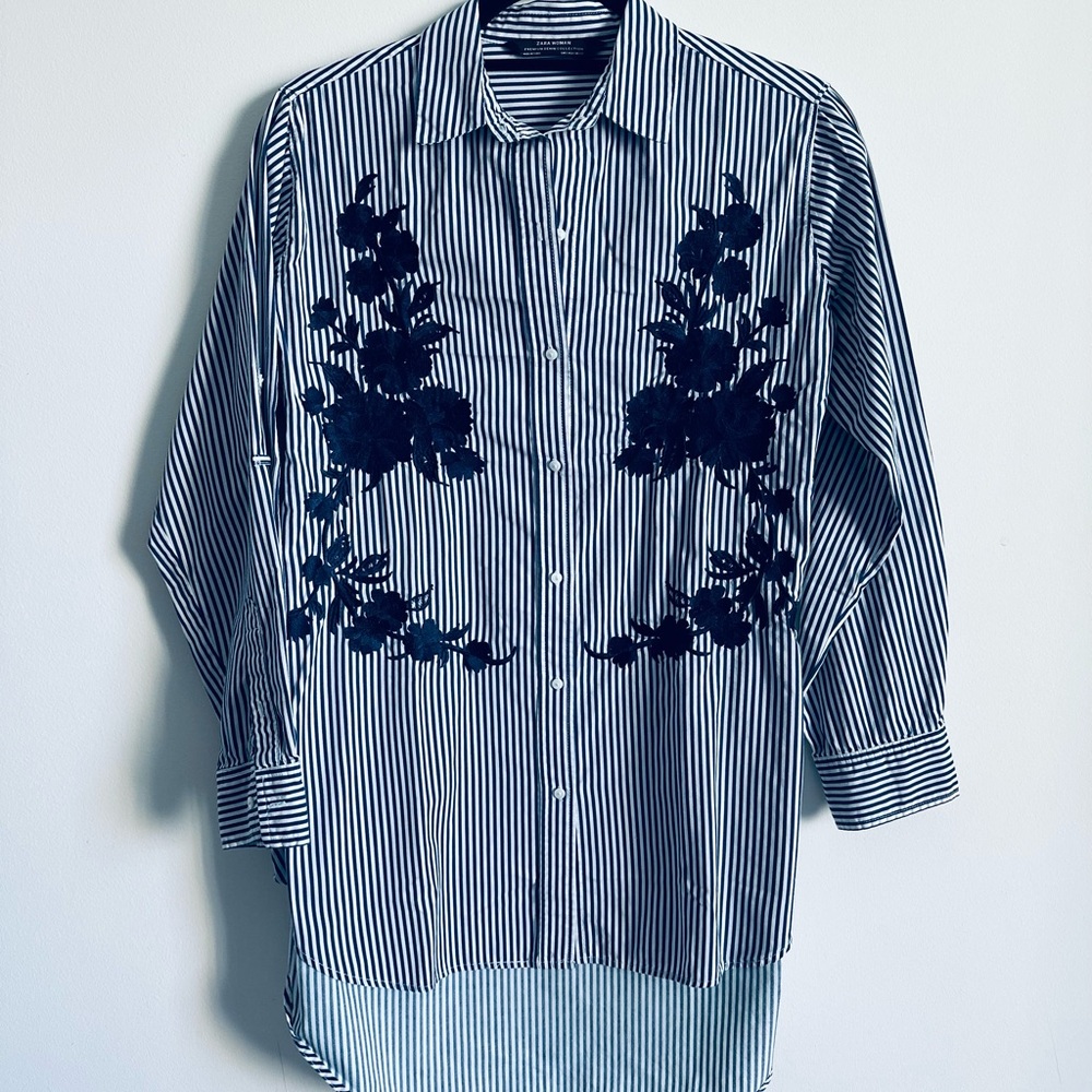 Zara Navy and White Striped Button-Down Shirt with Navy Floral Embroidery
